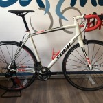 Trek Madone 2.1 750 € Foto 1